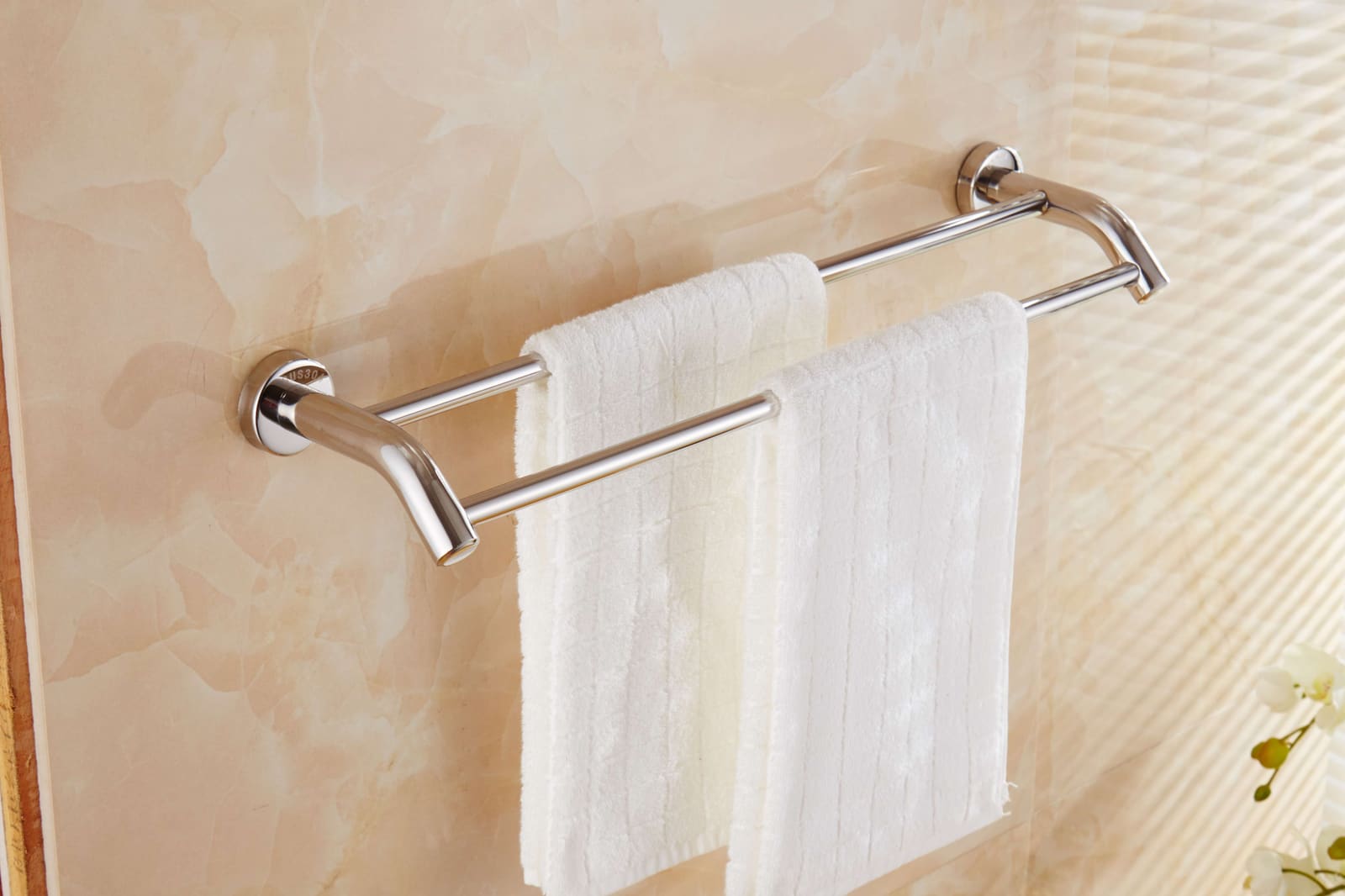 Towel bar 2